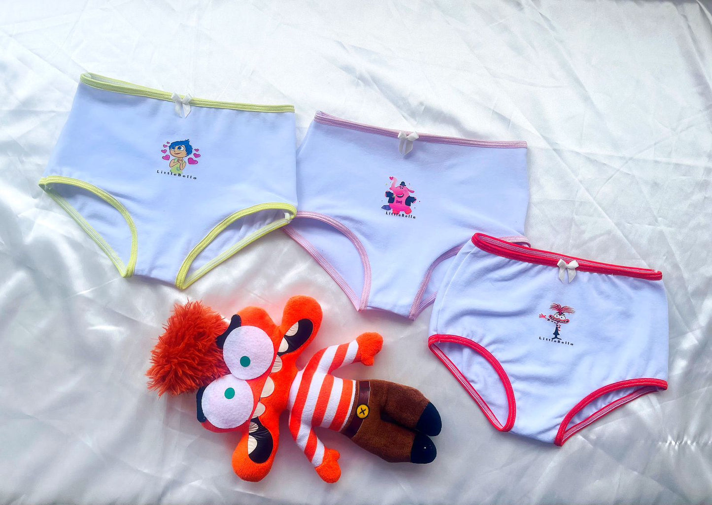 Docena pantie niña en algodon estampado intensamente 2