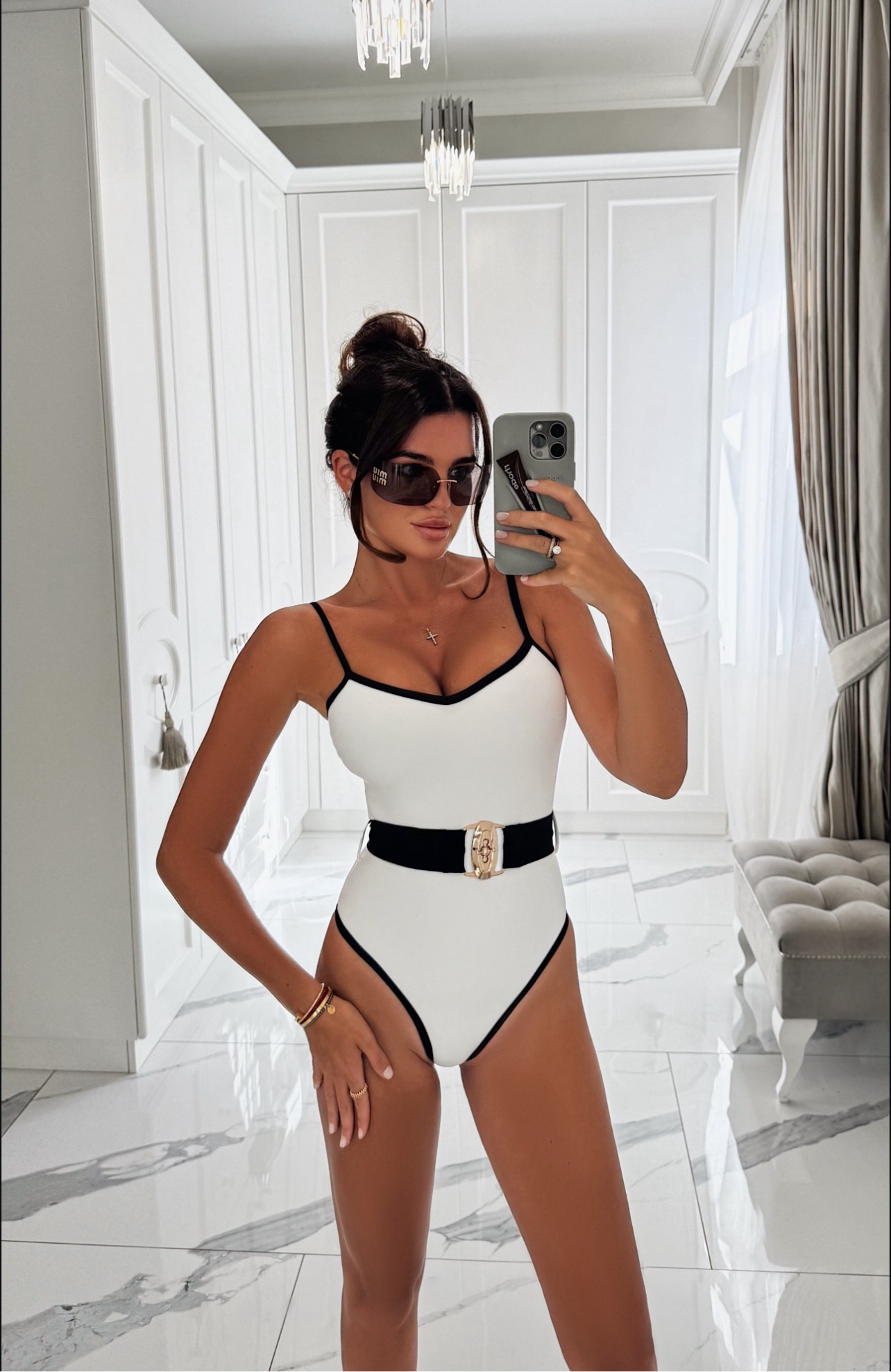 Traje de baño monokini clásico Old Money
